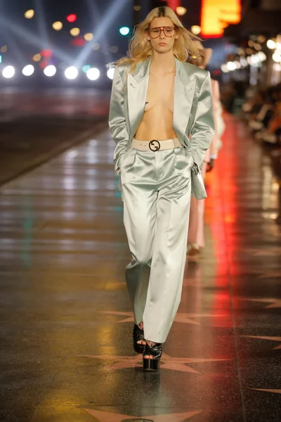 Look 79